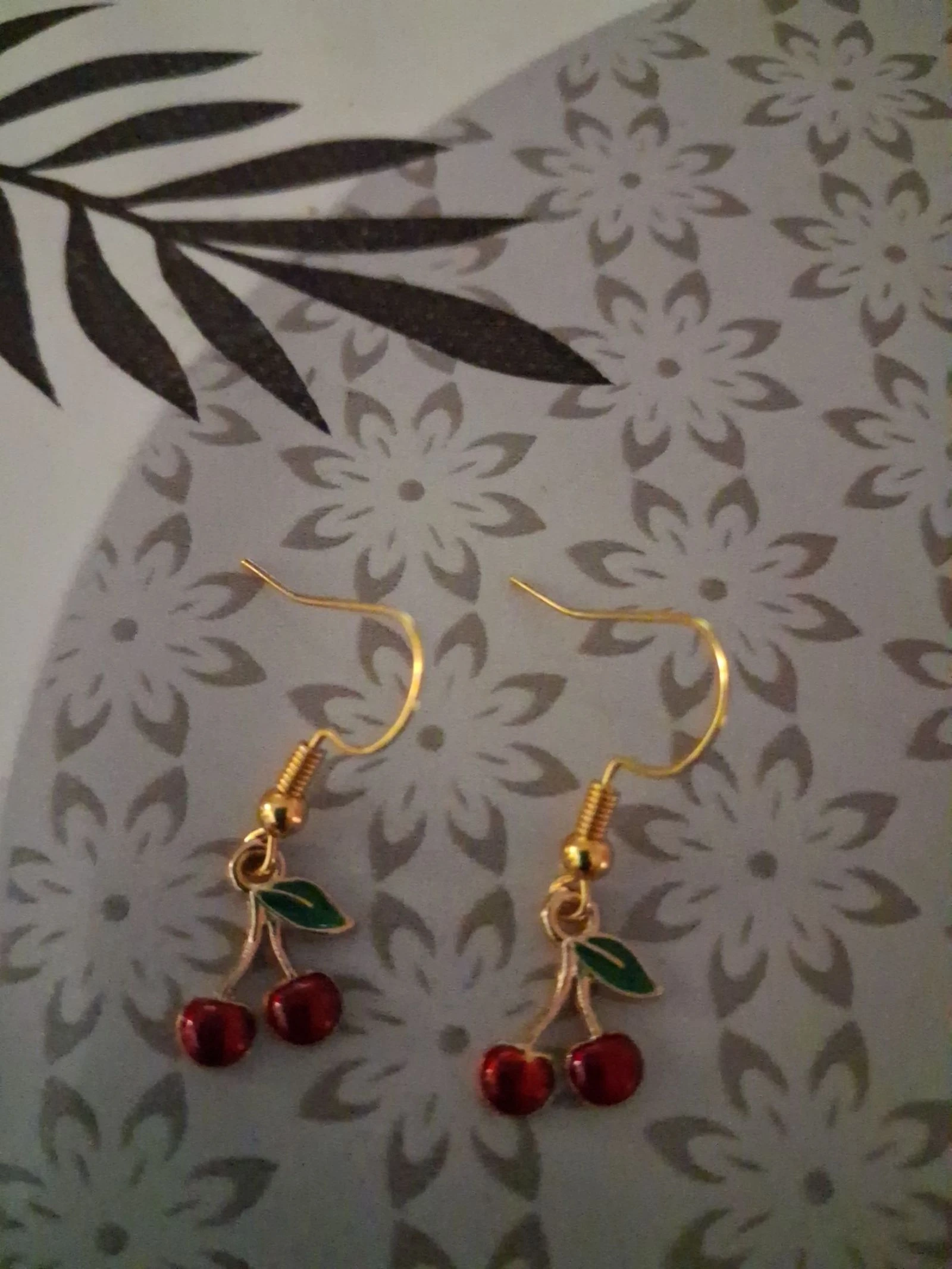 Boucles d'oreilles en forme de cerises